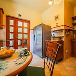 Traditionelles Steinhaus Mit Privatem Beheiztem Pool By Interhome Сasa de vacaciones