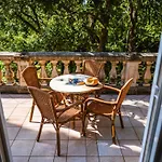 Traditionelles Steinhaus Mit Privatem Beheiztem Pool By Interhome Сasa de vacaciones *