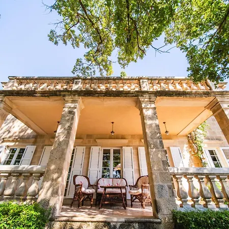 Traditionelles Steinhaus Mit Privatem Beheiztem Pool By Interhome Čilipi